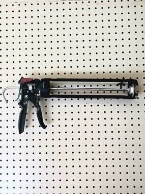 Husky29 oz. Heavy-Duty High Leverage Drip Free Caulk Gun